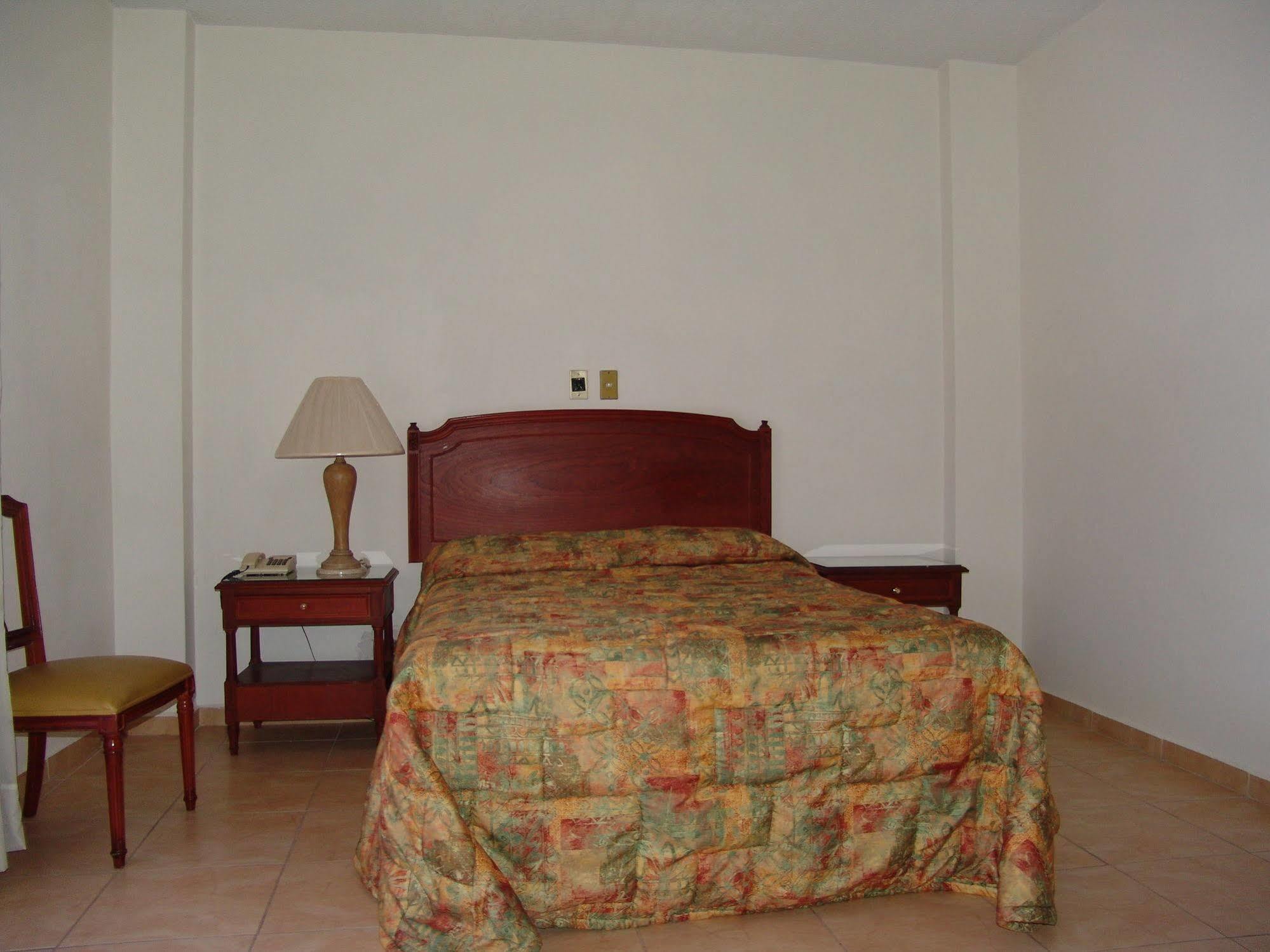 Hotel Posada Arcos 산 후안 데 로스 라고스 외부 사진