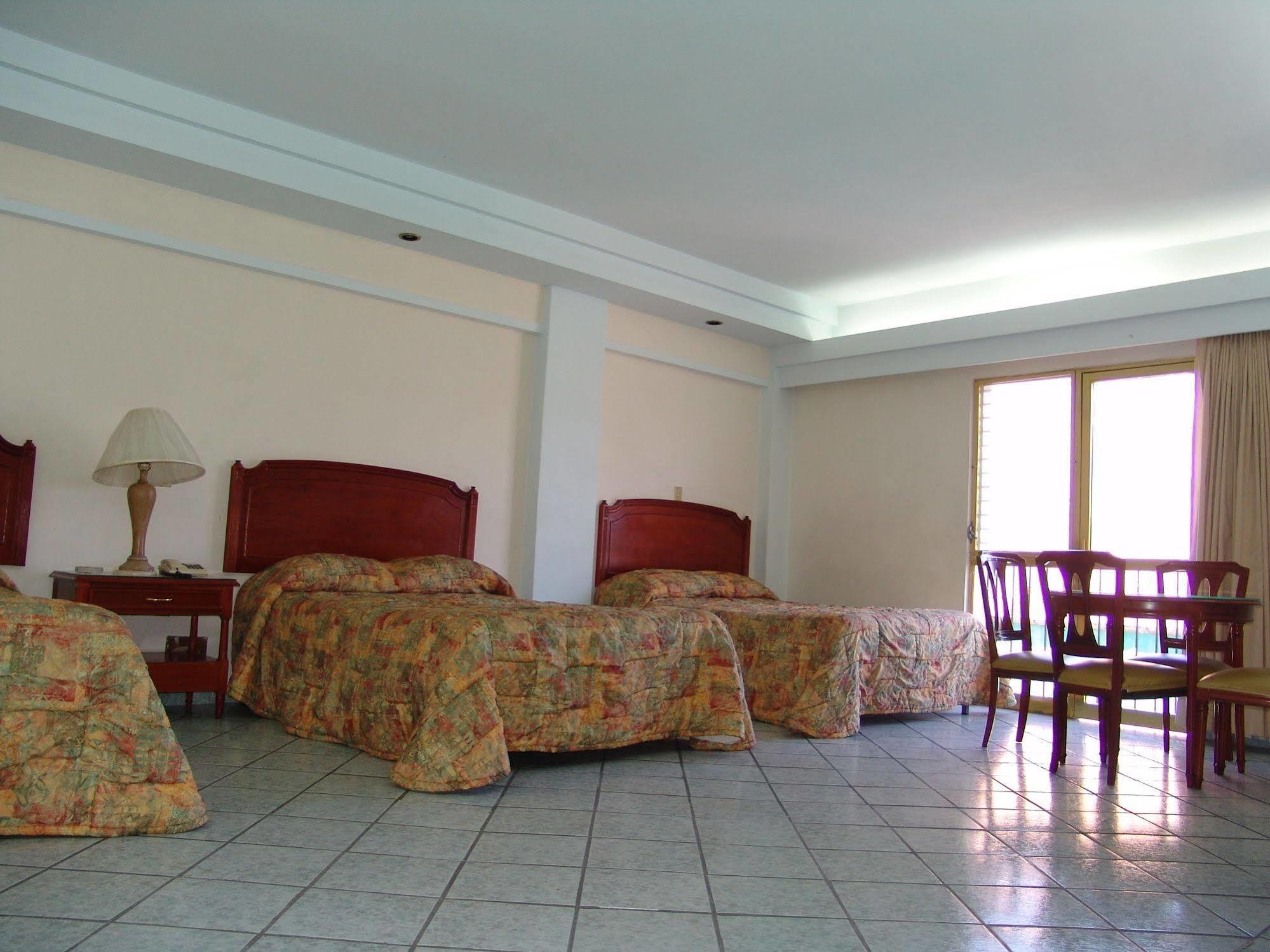 Hotel Posada Arcos 산 후안 데 로스 라고스 외부 사진