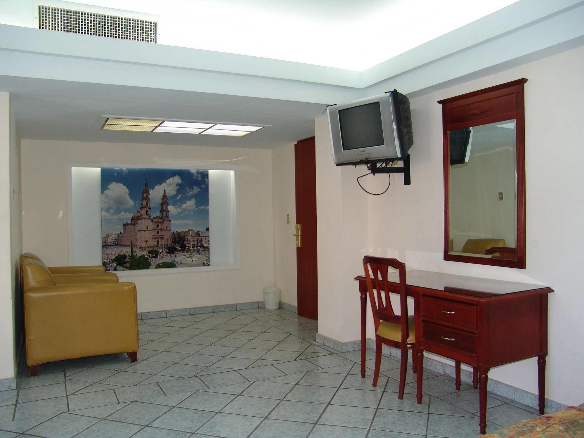 Hotel Posada Arcos 산 후안 데 로스 라고스 외부 사진
